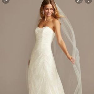 David’s Bridal wedding dress, never worn